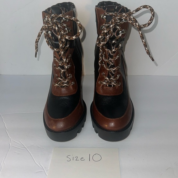 Antonio Melani Penn Leather Lug Sole Booties - Picture 5 of 16